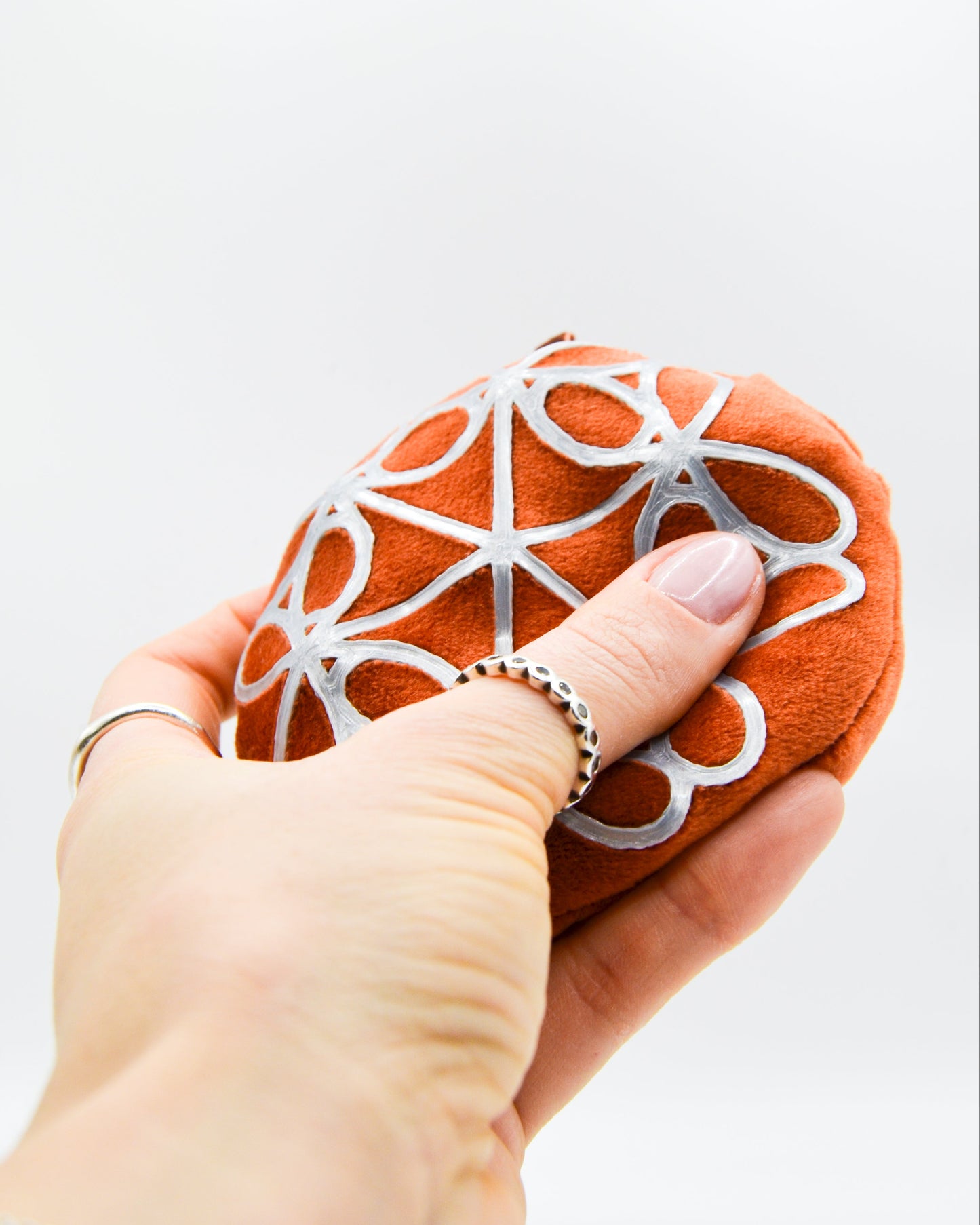 Huggle Interlace
