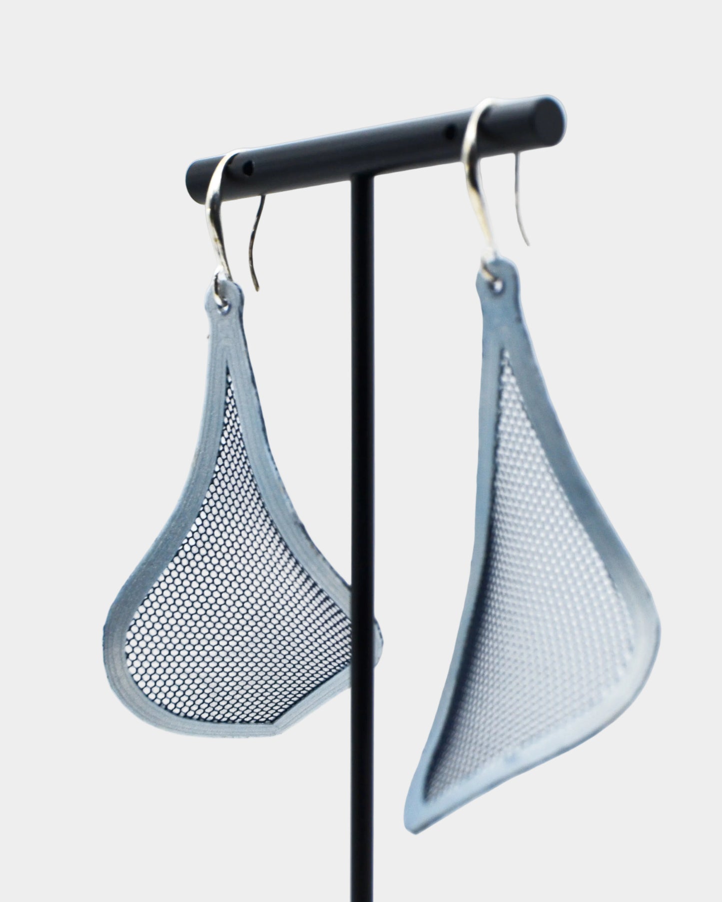 Liri Earrings